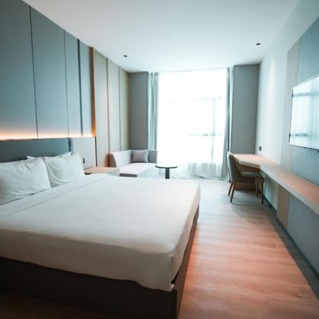 The Inn Bintulu Extérieur photo