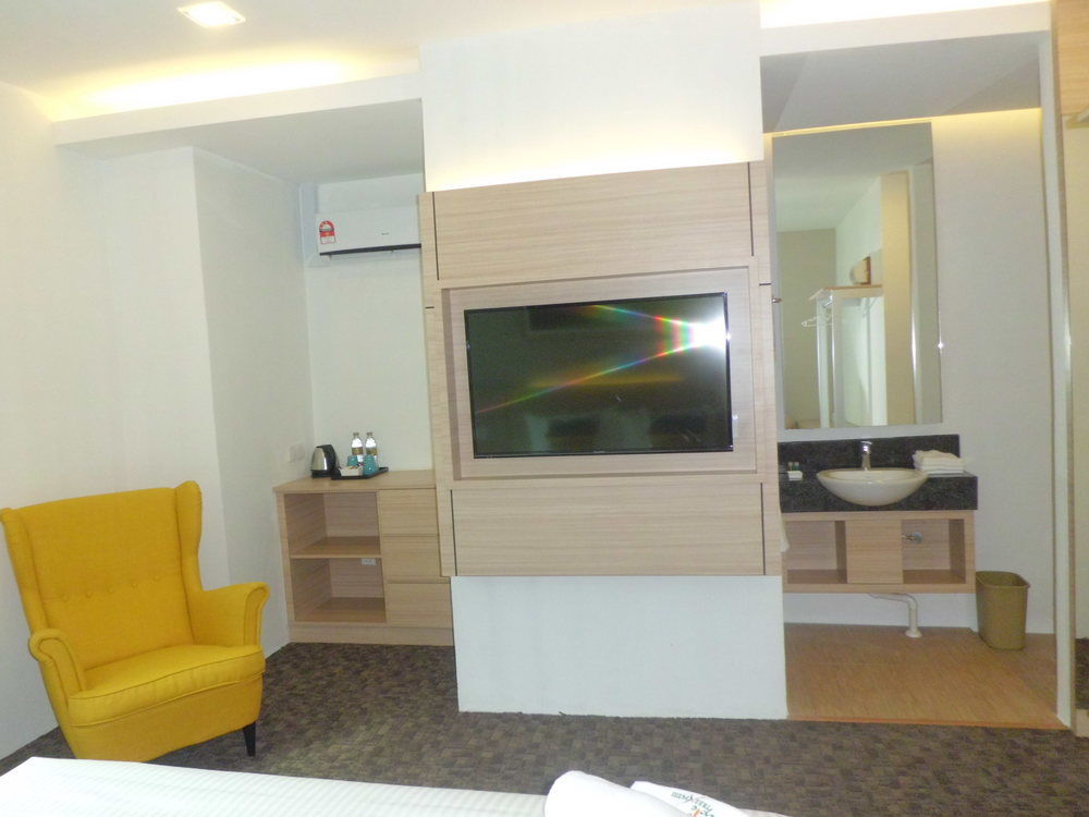 The Inn Bintulu Extérieur photo